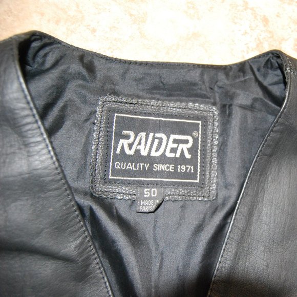 Raider All Black Leather Motorcycle Vest US MEN'S SIZE 50 - Picture 4 of 8